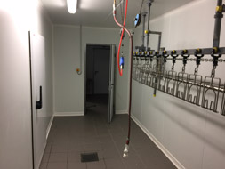 salle d'abbatage et plumage de poulets
